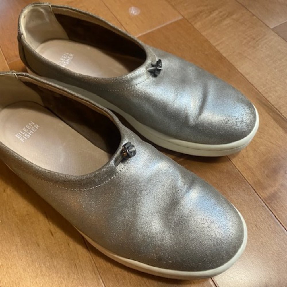 EILEEN FISHER Sydney Metallic Slip On Sneaker